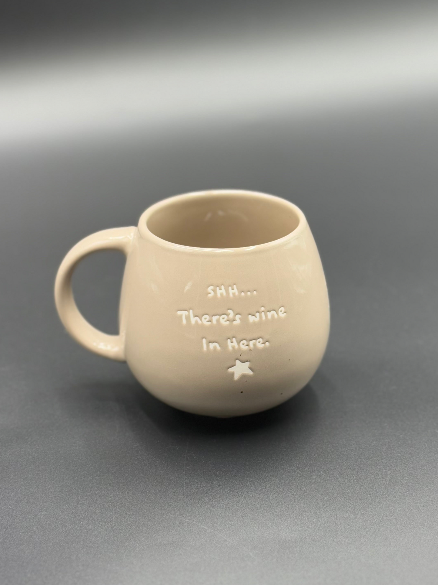 🍷 SHH, There’s Wine in Here Mug