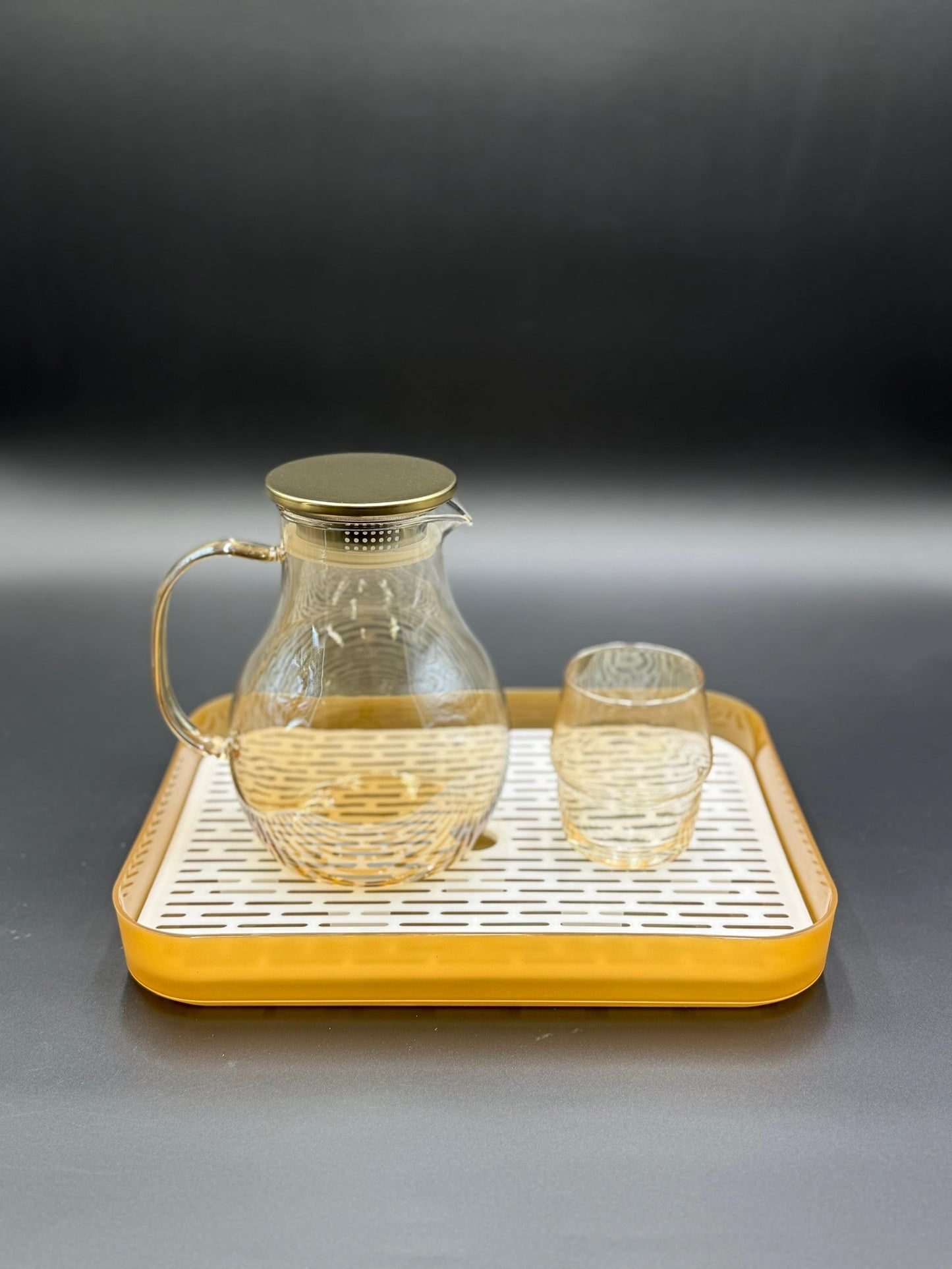 8 Pcs Regal Essence Water Set with Plastic Tray ✨