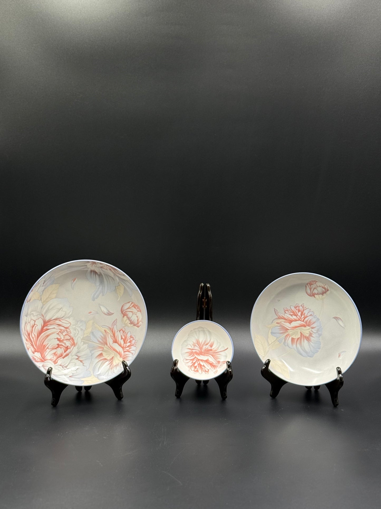 18 Pcs Matt Bone China Soft Bloom Breakfast Set 🌷