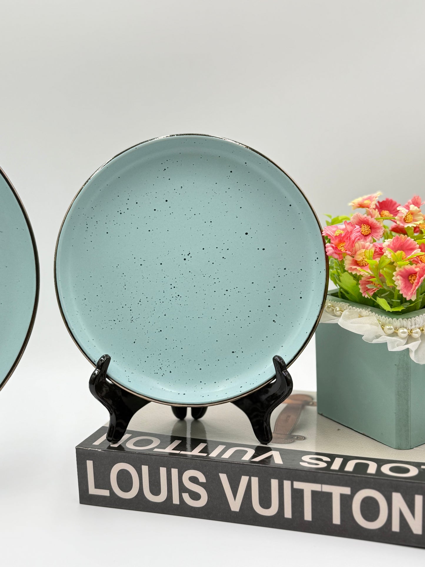 16 Pcs Stoneware Plate Set with Bowls and Silver Outline π½οΈ