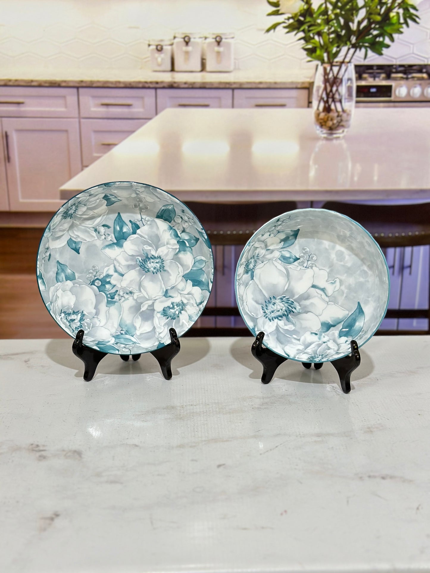 18 Pcs Bone China Blue Flower Breakfast Set š