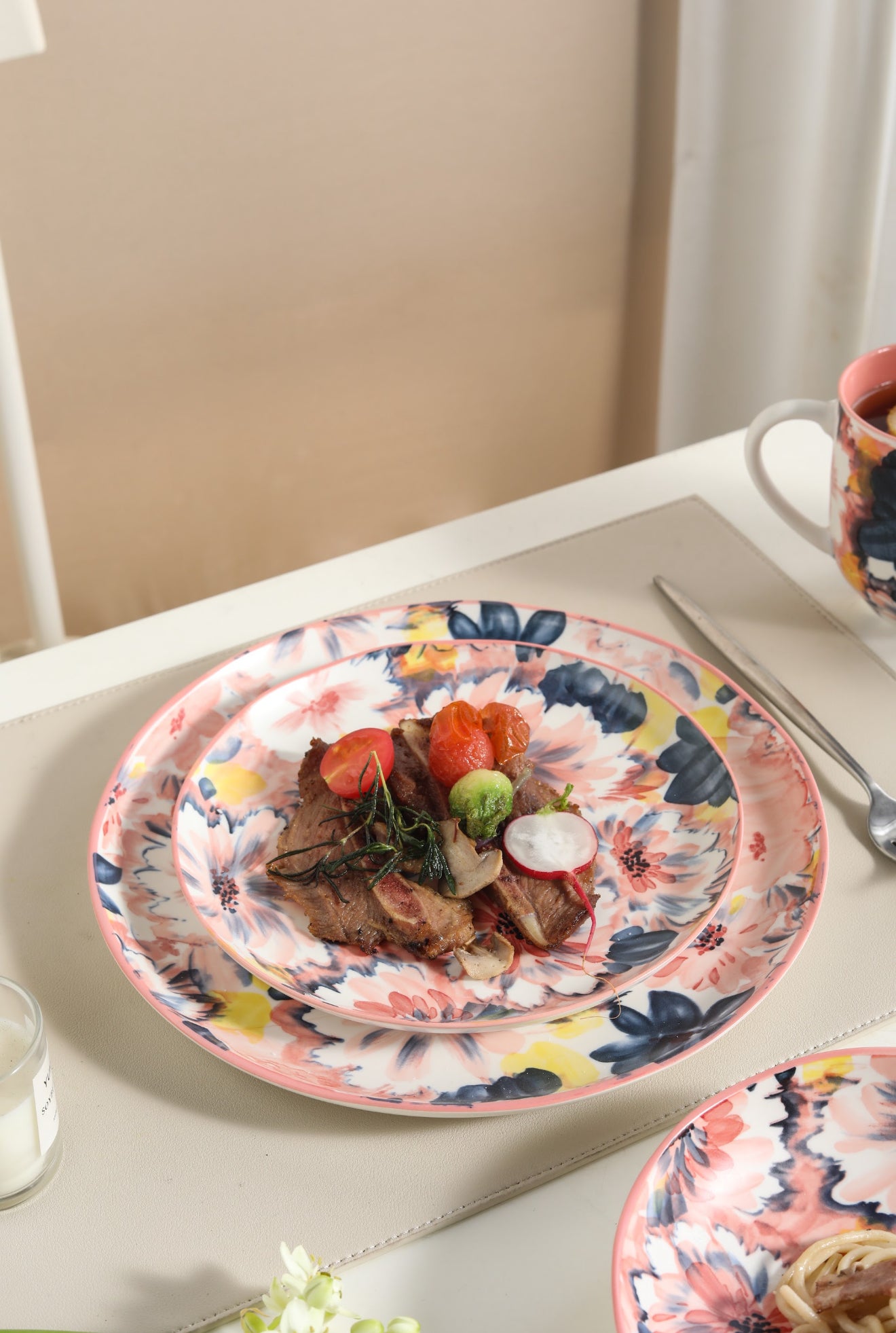 πΊ Coral Bloom- 16 pcs Handmade Matte Ceramic Breakfast Set