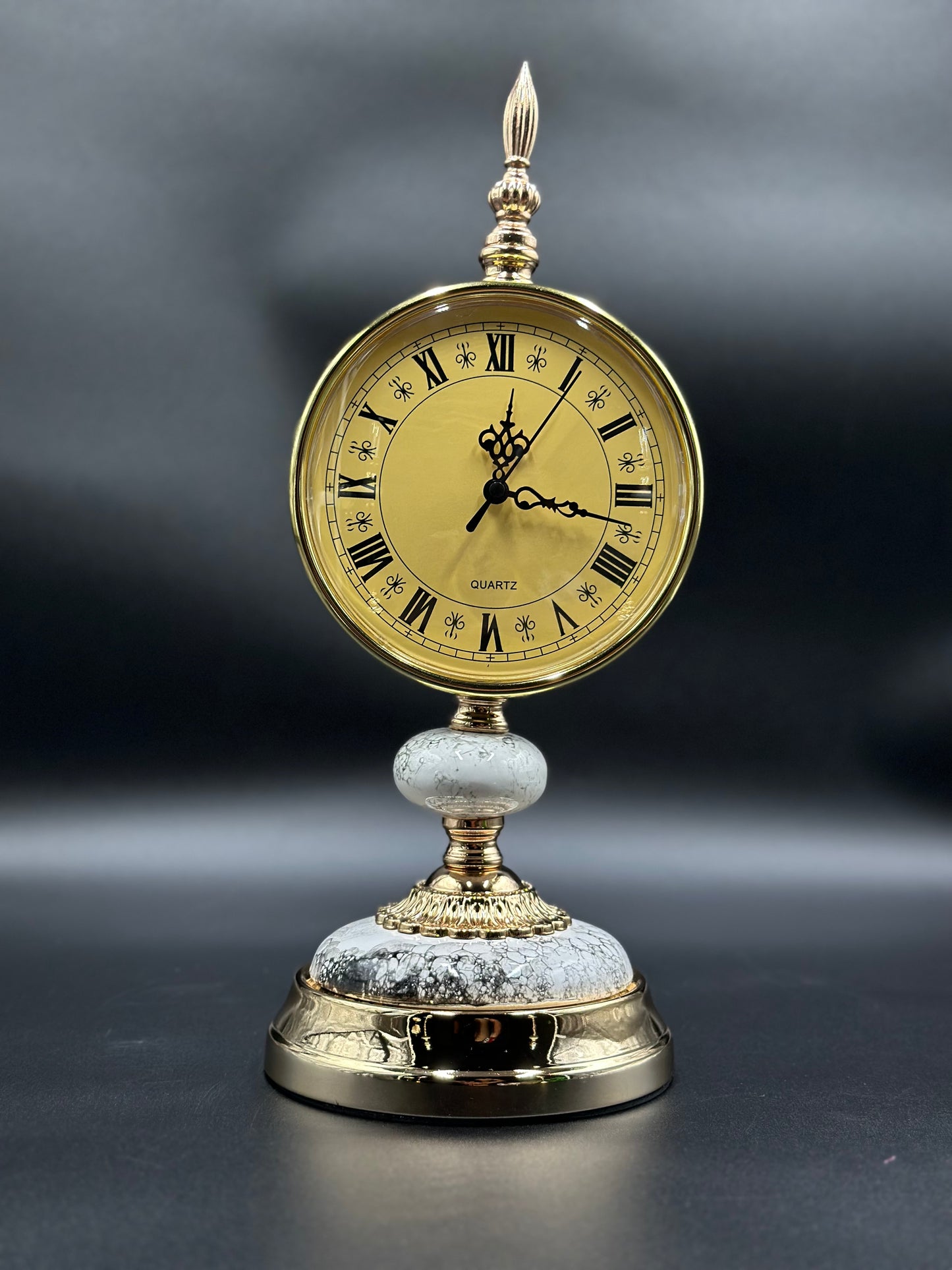 3pcs Metal Candle Stand and Big Table Clock with Marble Decoration β¨.