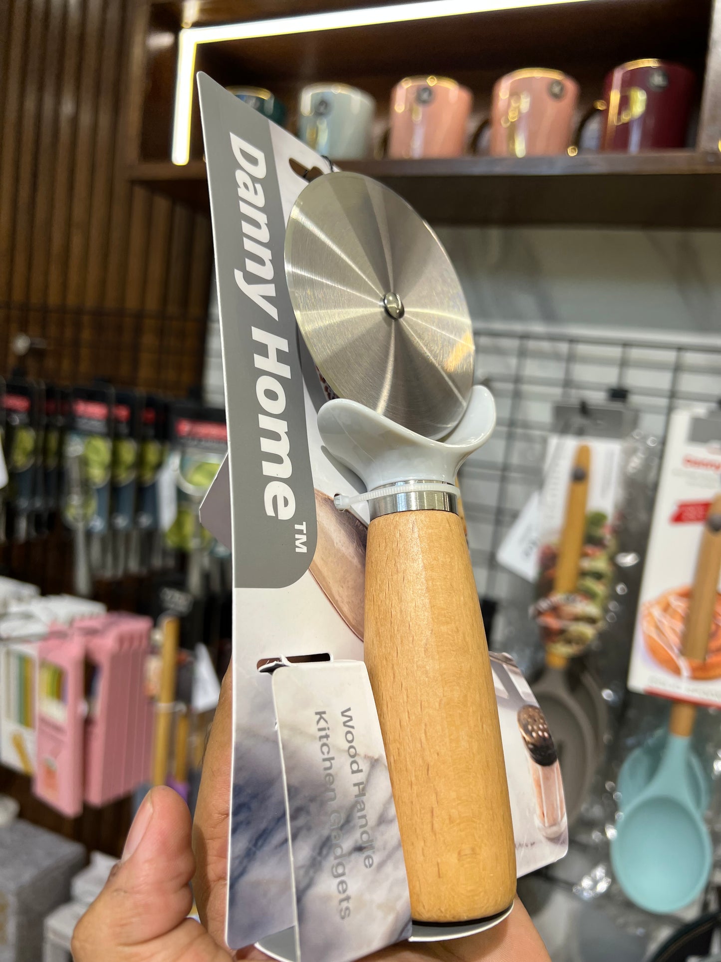 Danny Home Pizza Cutter
