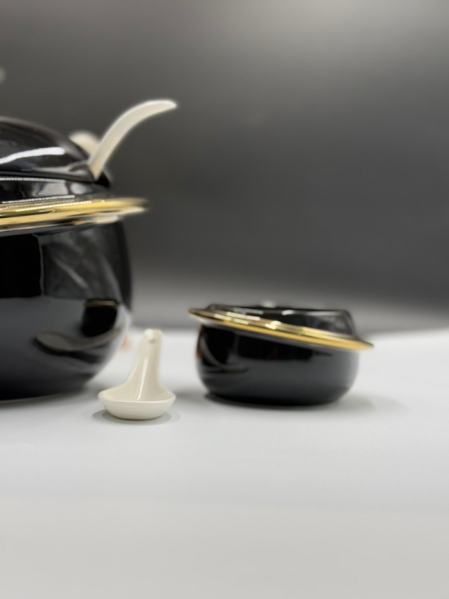 16 Pcs Stylish Ring Soup Set with Wooden Stand ✨