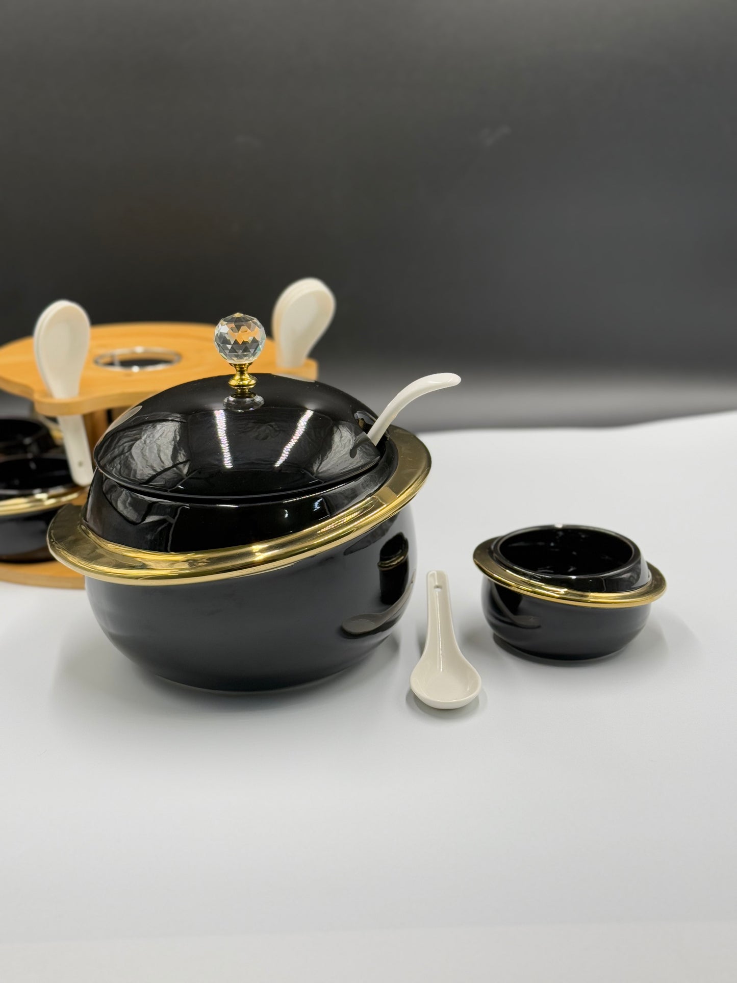 16 Pcs Stylish Ring Soup Set with Wooden Stand ✨