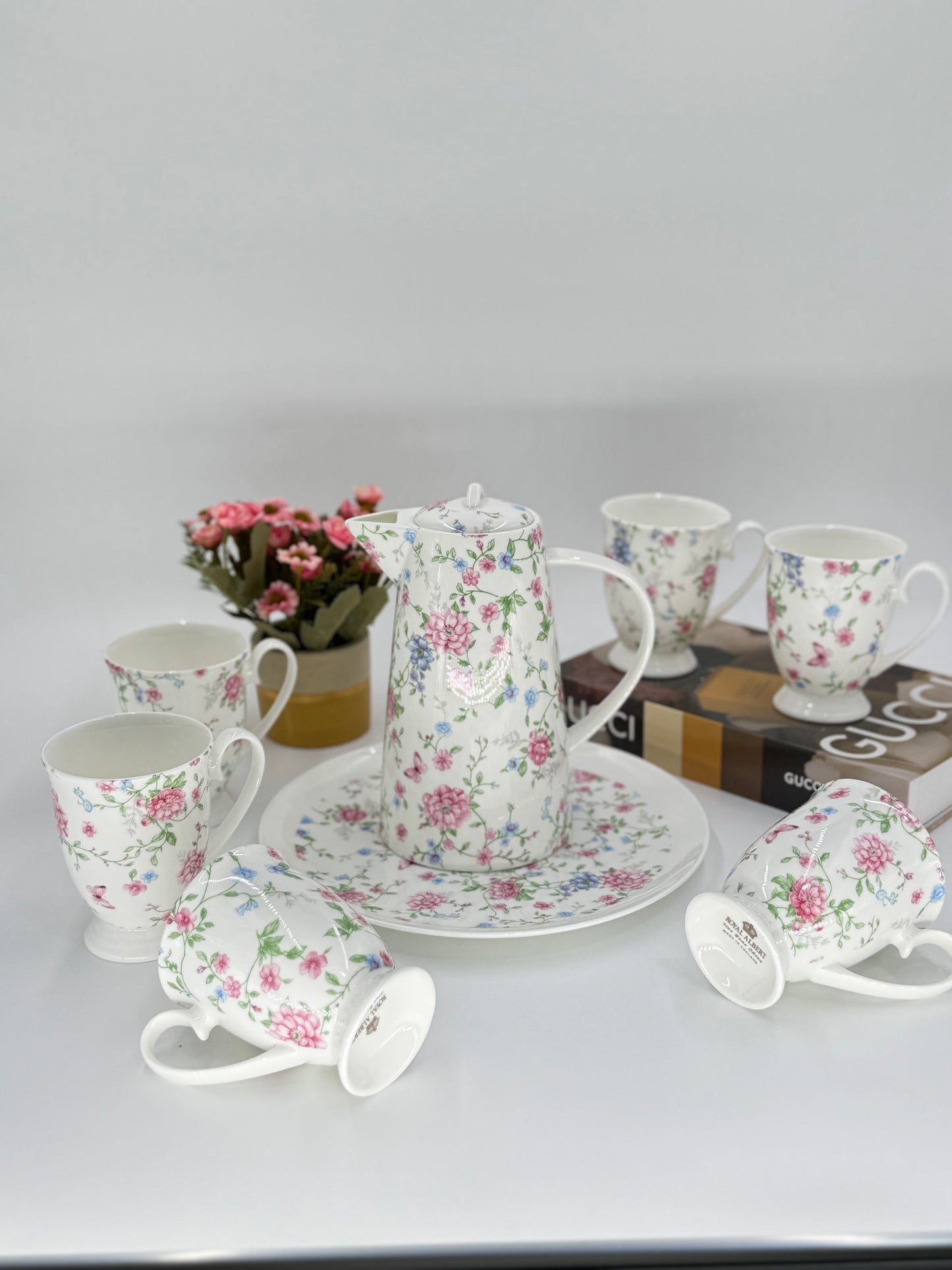 8 Pcs Royal Albert Butterfly Bloom Whisper Tea Set with Round Plate 🦋