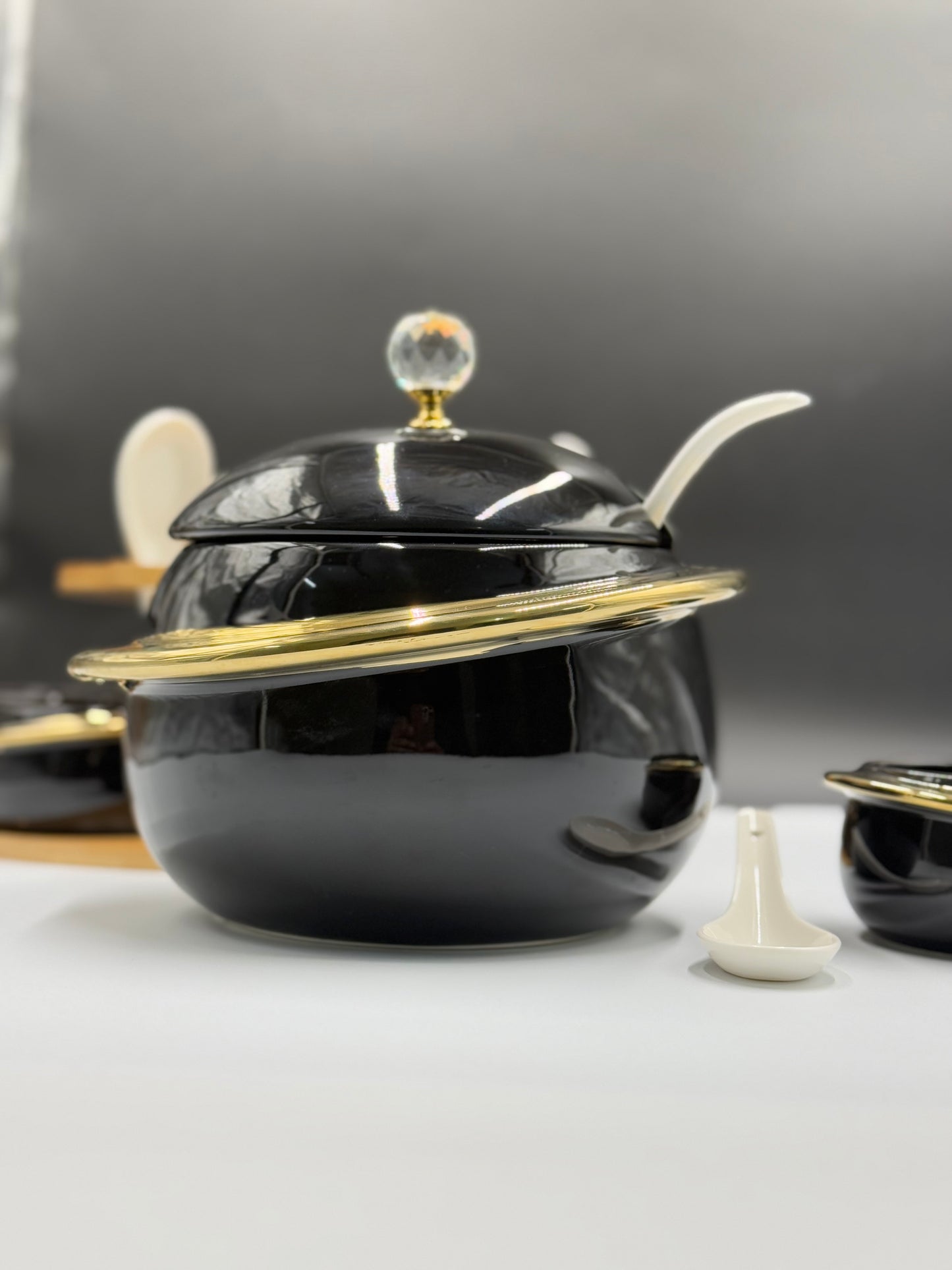 16 Pcs Stylish Ring Soup Set with Wooden Stand ✨