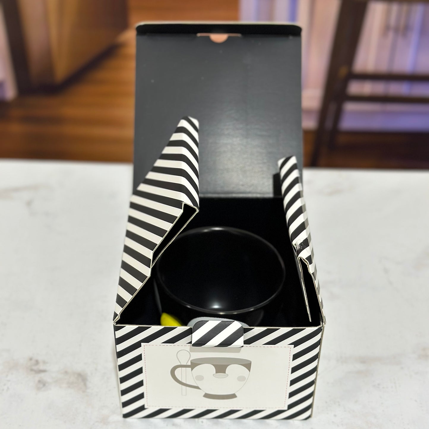 Cute Penguin Gift Mug with Spoon ๐ง