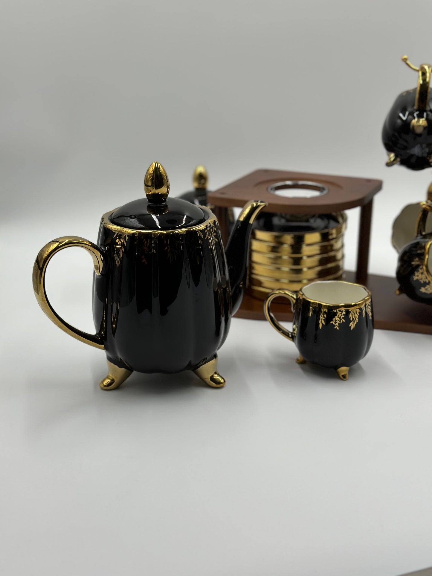 24K Gold Plated 20pcs Ceramic Tea Set with Wooden Stand