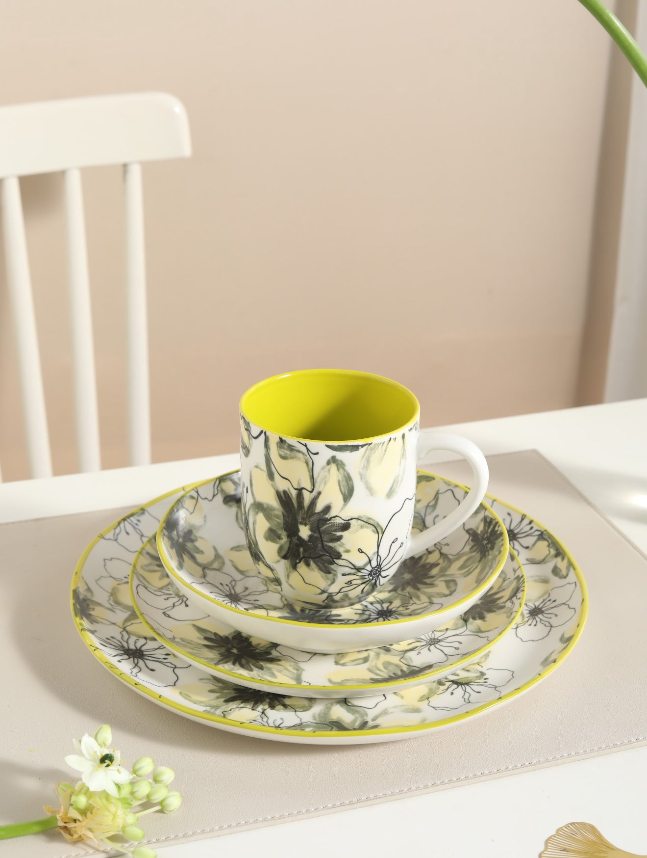 🌿 Lemon Bloom- 16 pcs Handmade Matte Ceramic Dinner Set