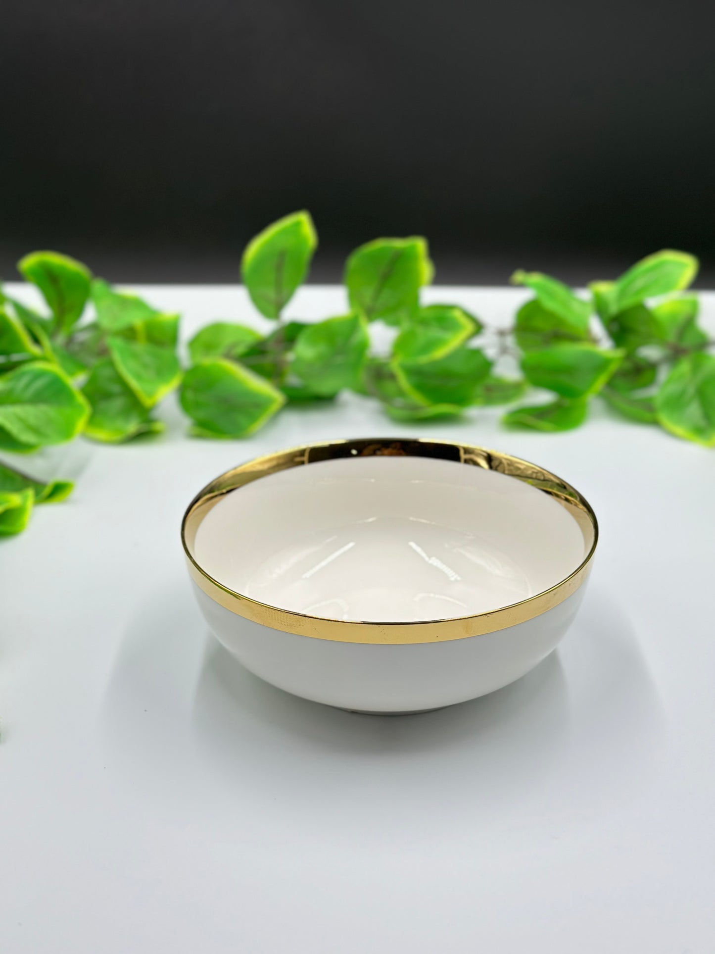 Decent Gold Rim Fine Bone China Serving Bowl 🥣✨