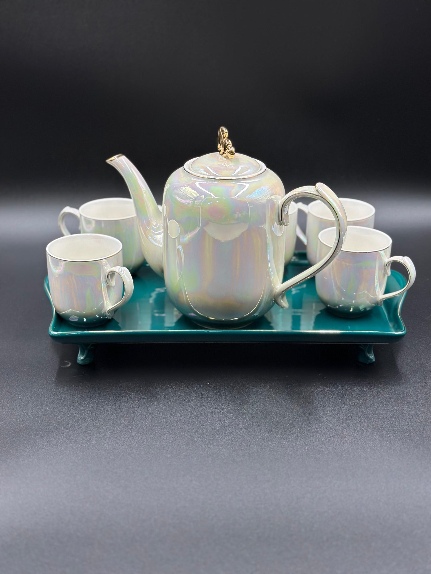 8 Pcs Elegant Bi-Colour Rainbow Shade Tea Set With Tray ☕️