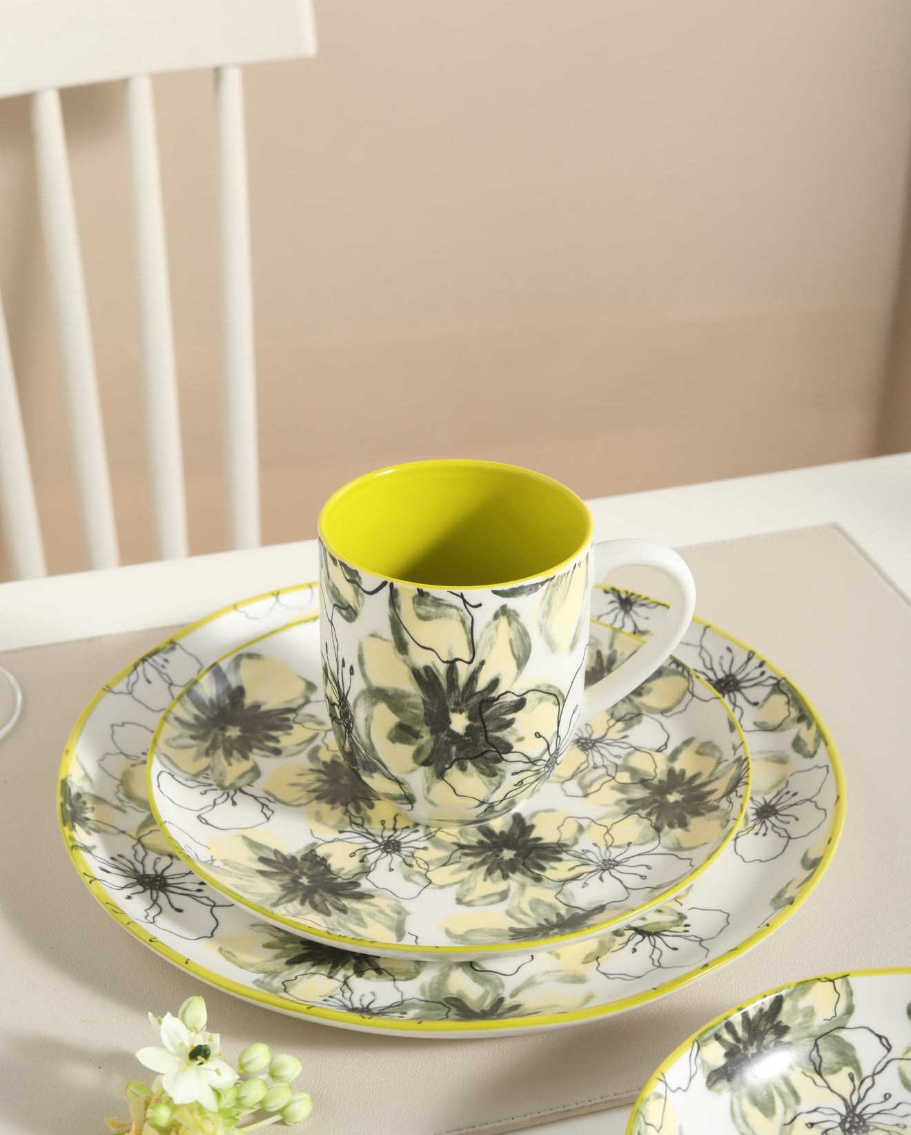 🌿 Lemon Bloom- 16 pcs Handmade Matte Ceramic Dinner Set