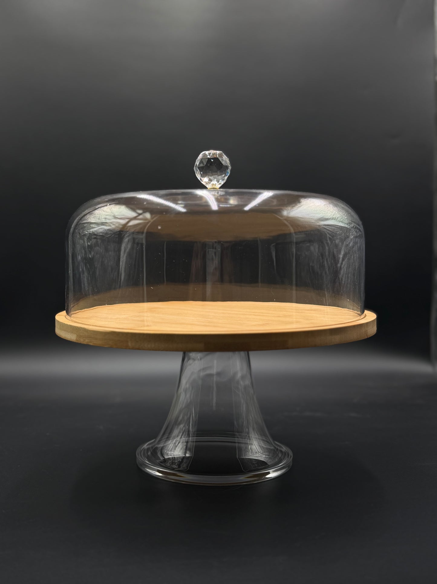 Premium Cake Dish with Acrylic Lid & Wooden Base – Up to 4 lbs