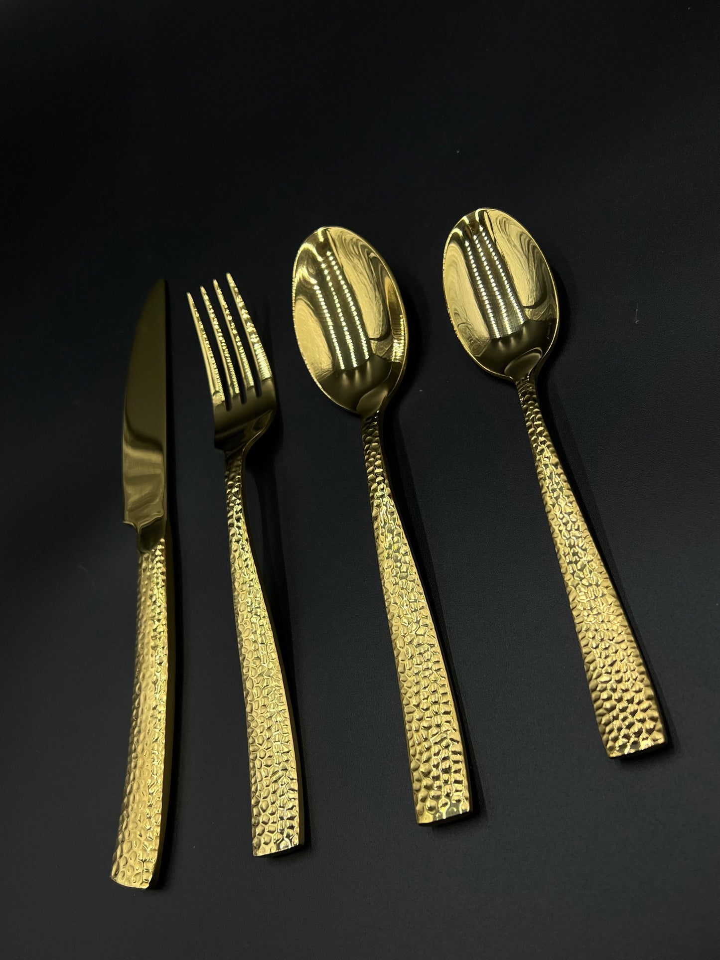 24 Pcs Stainless Steel Cutlery Set – Hammered Gold Prestige