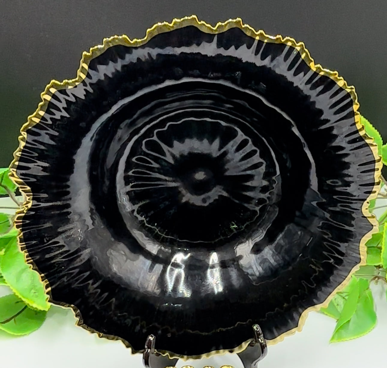 Black Glass Flower Turkish Platter 
🌼