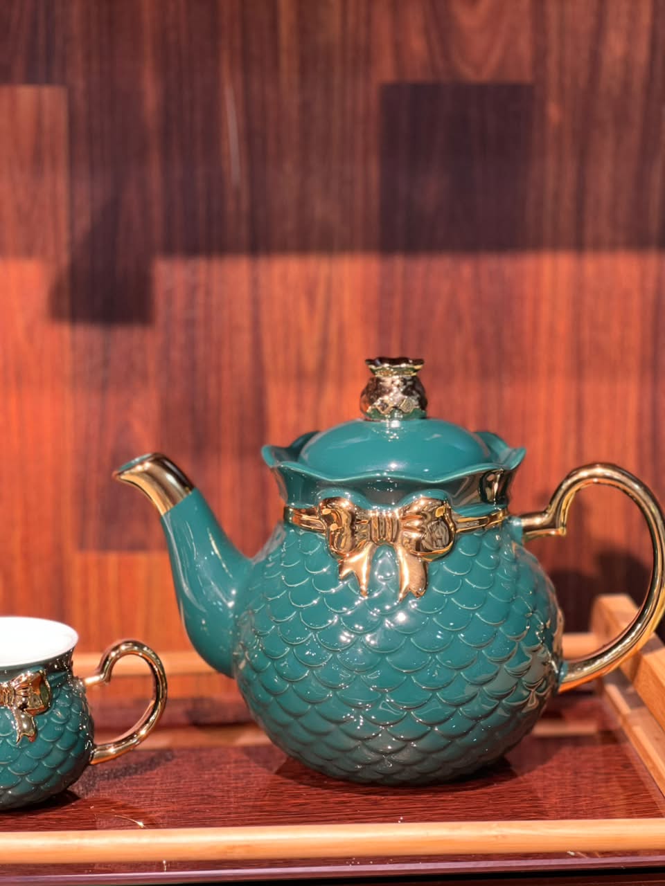 8 Pcs Ribbon Grace Tea Set