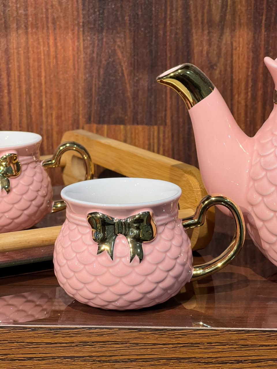 8 Pcs Ribbon Grace Tea Set