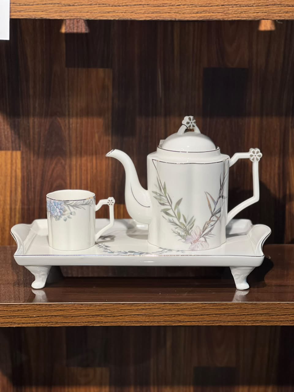 8 Pcs Blossom Tea Set