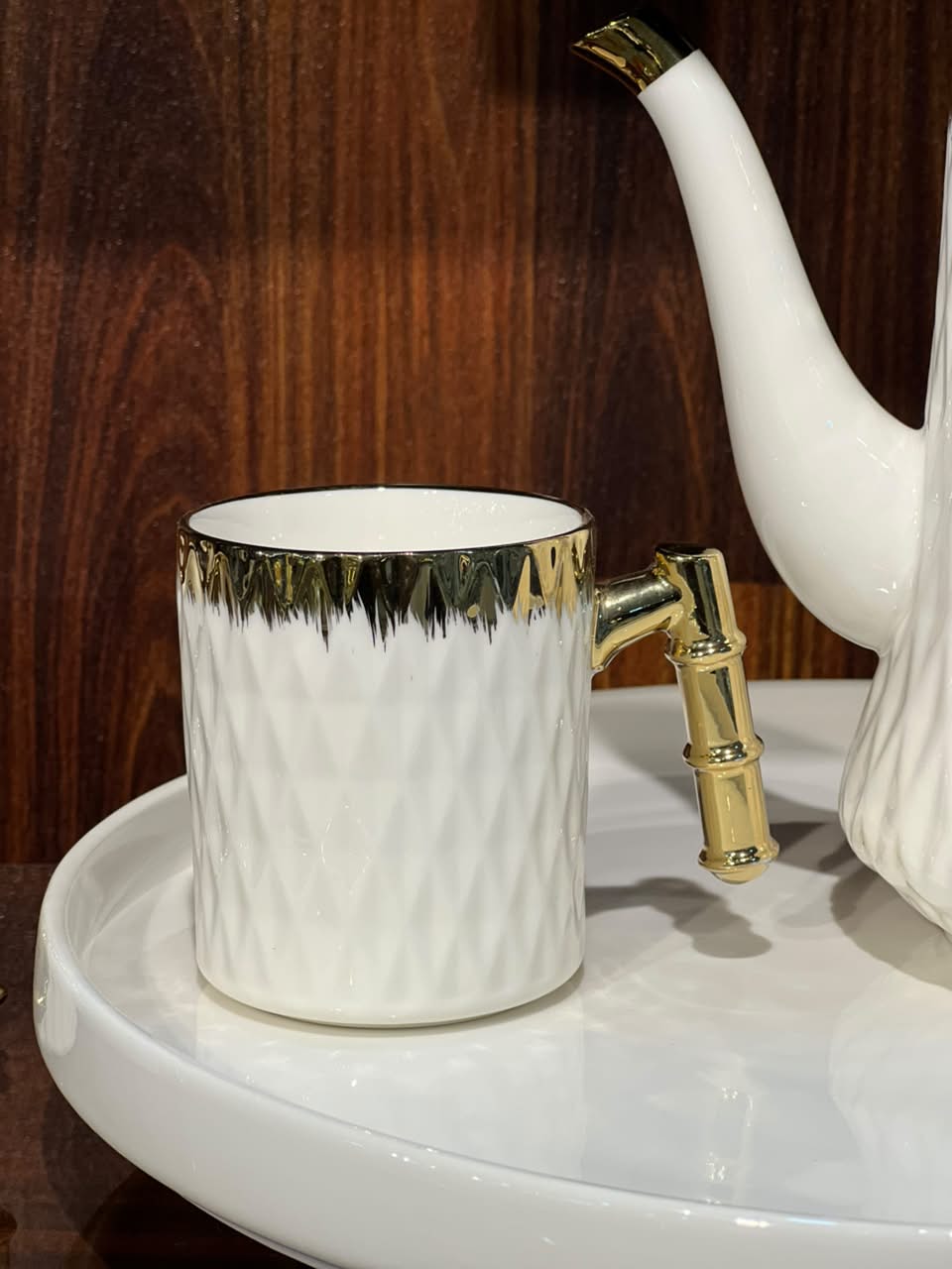8 Pcs Monochrome Tea Set