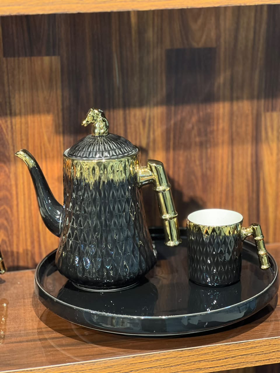 8 Pcs Monochrome Tea Set